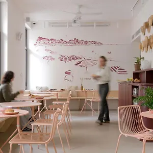 Albergue Slo, Nice