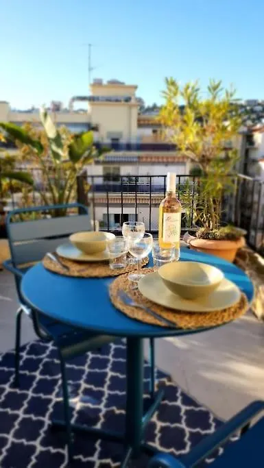 Apartment Studio Ensoleille Avec Terrasse Nice